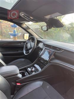 Jeep Grand Cherokee L